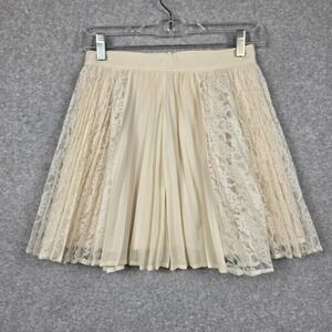 Millau Skirt Womens XS White Lace Pleated Mini Lined Floral Boho Romantic